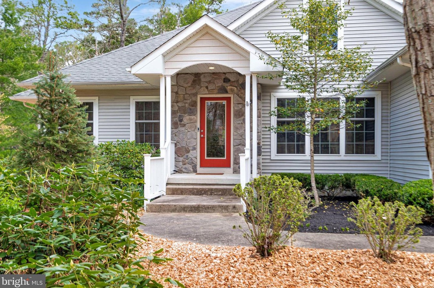 15 Big Look Trl, Medford NJ  08055-2821 exterior