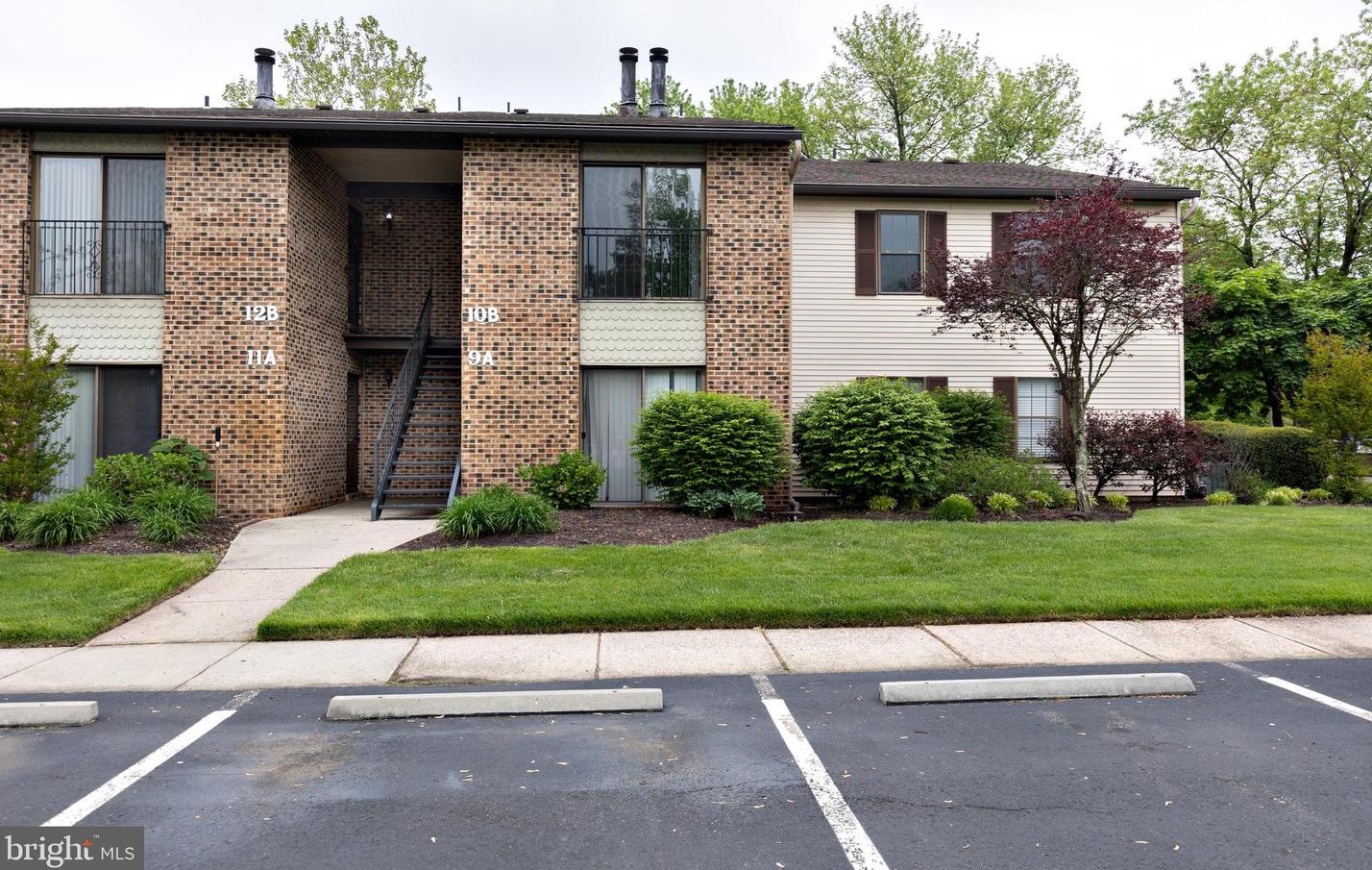 10 Sumac Ct, Mount Laurel, NJ 08054