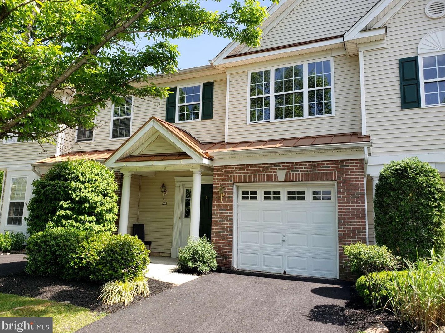 1712 Nathan Dr, Riverton, NJ 08077