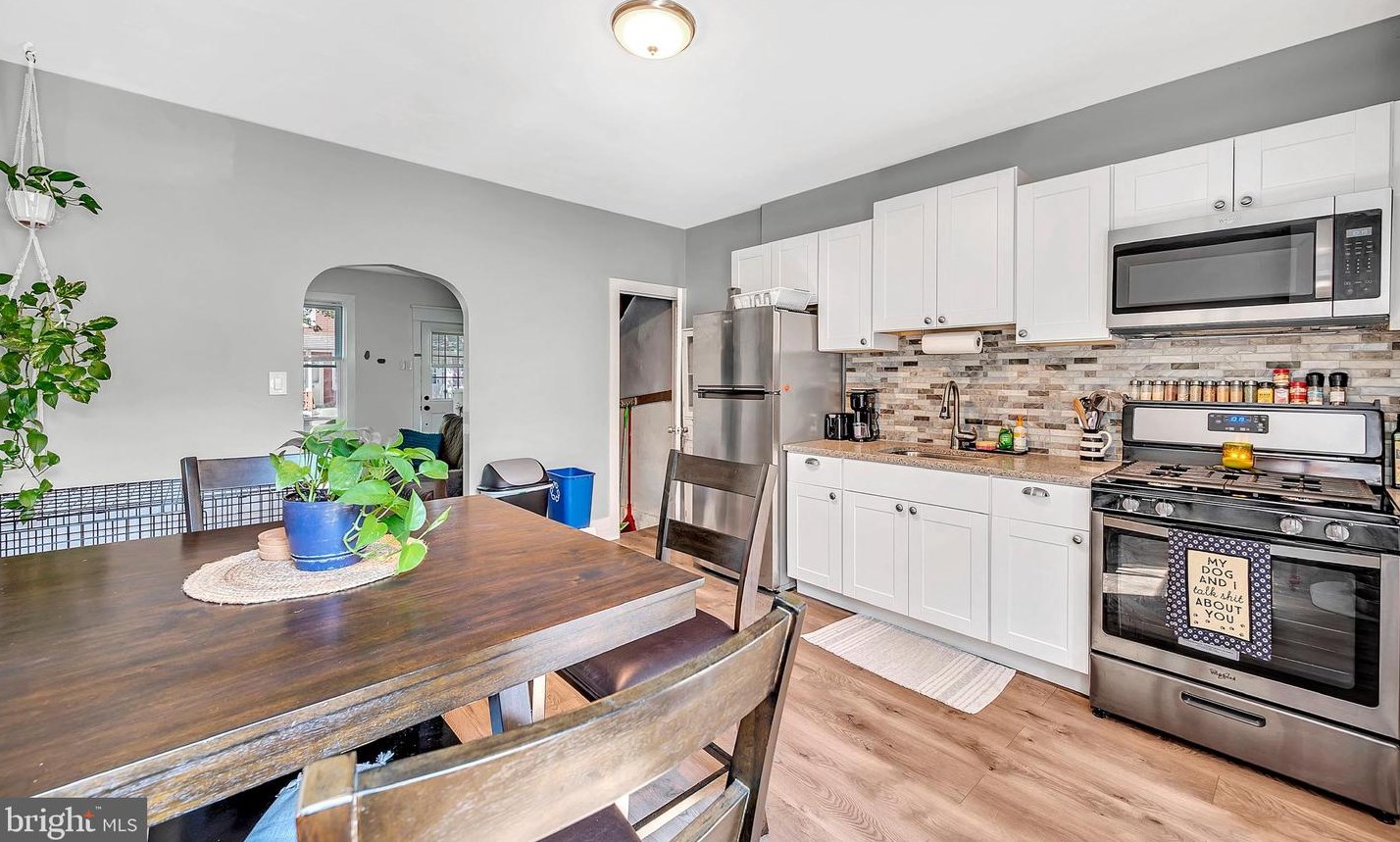 228 4 Ave, Roebling NJ 08554-1302 exterior