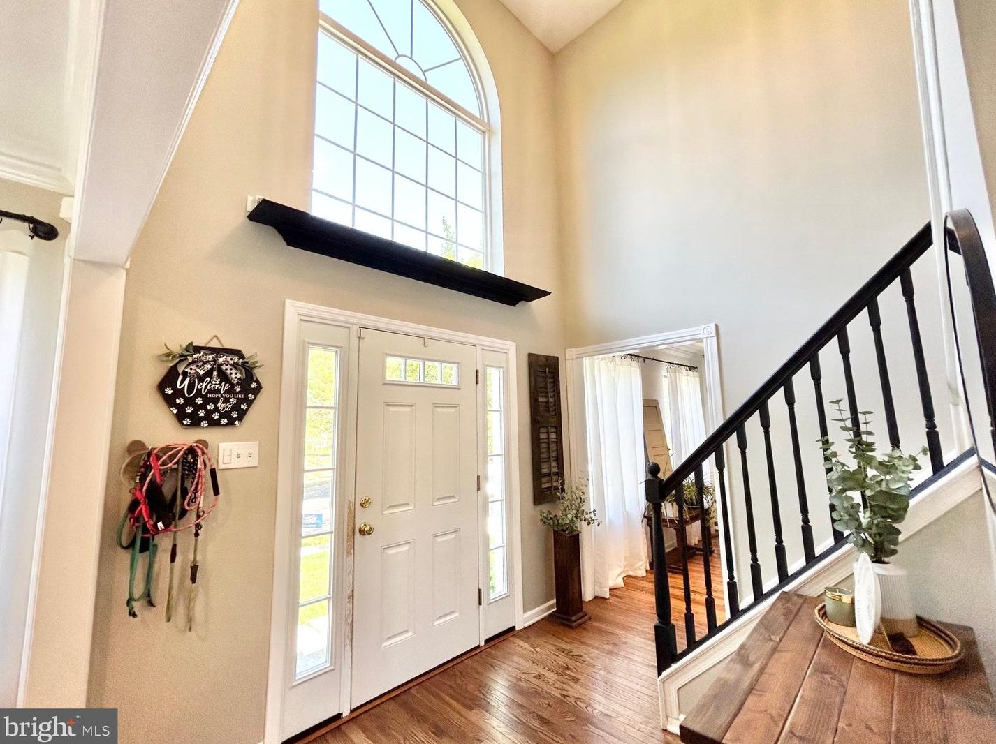 607 E 6th St, Florence, NJ 08518
