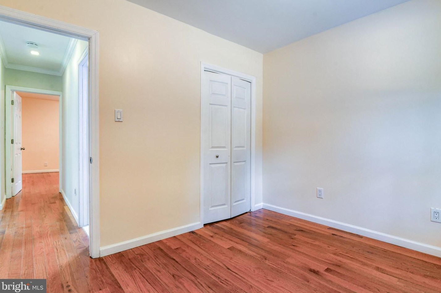 206 Garnet Ave, Mount Laurel NJ exterior