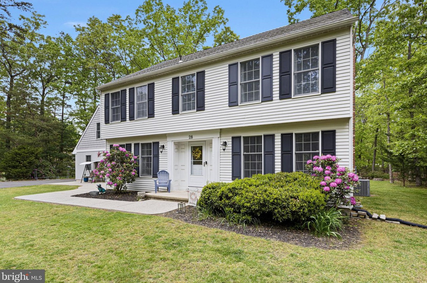 28 Washington Way, Southampton, NJ 08088-9360