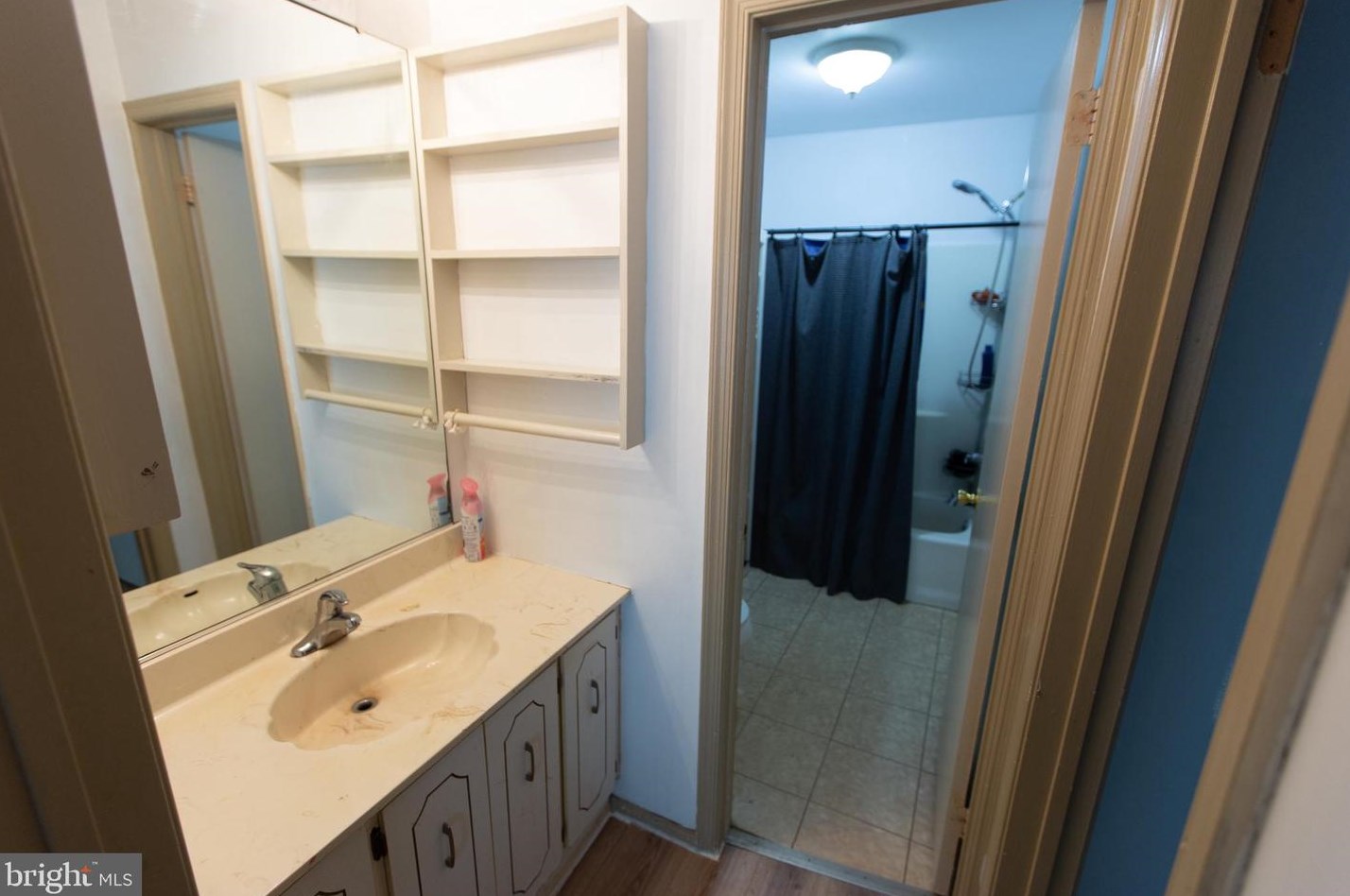 140 Birchfield Ct, Mount Laurel NJ 08054-2566 exterior