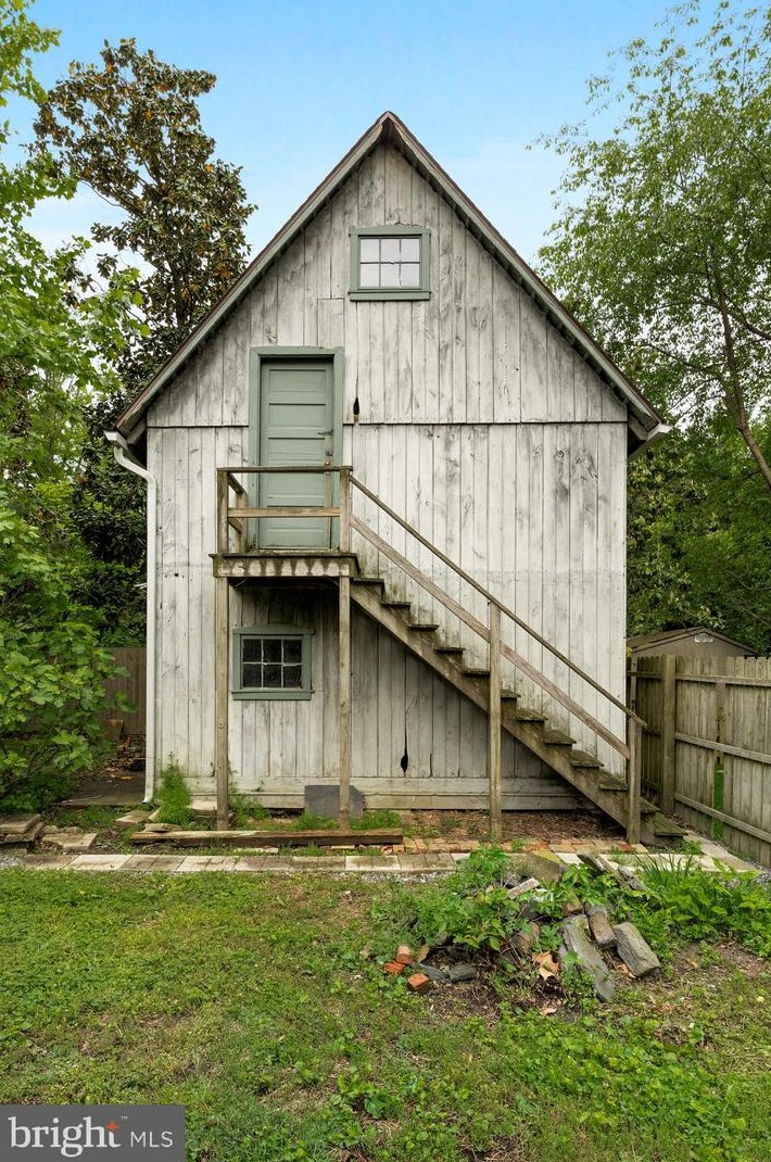 281 2 St, Moorestown NJ 08057-3304 exterior