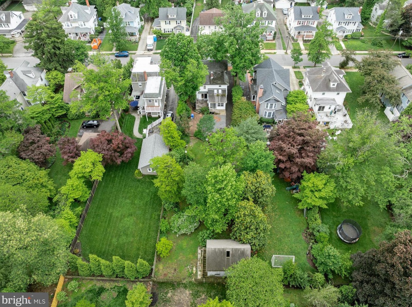 281 2 St, Moorestown NJ 08057-3304 exterior