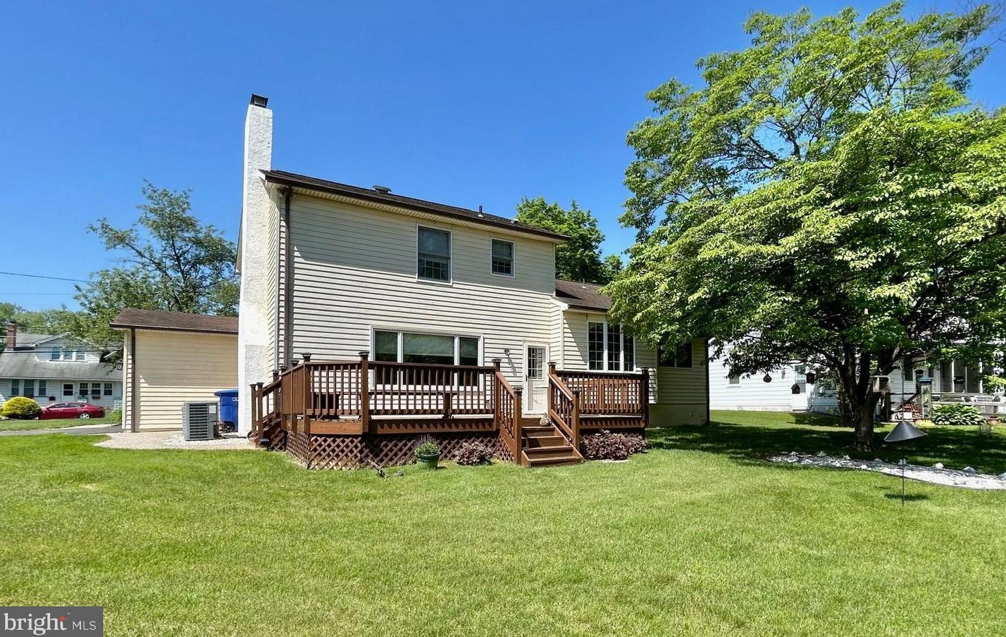 46 Delaware Ave, Florence, NJ 08518-1602