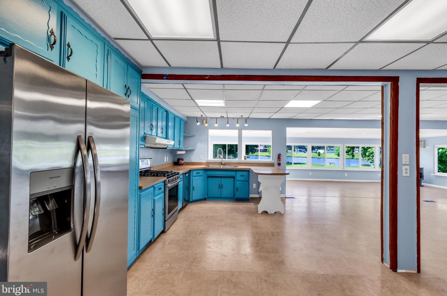 205 Federal St, Burlington NJ 08016-1614 exterior