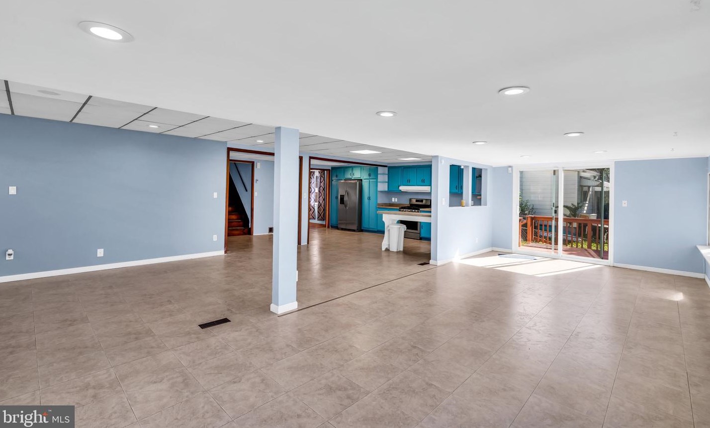 205 Federal St, Burlington NJ 08016-1614 exterior