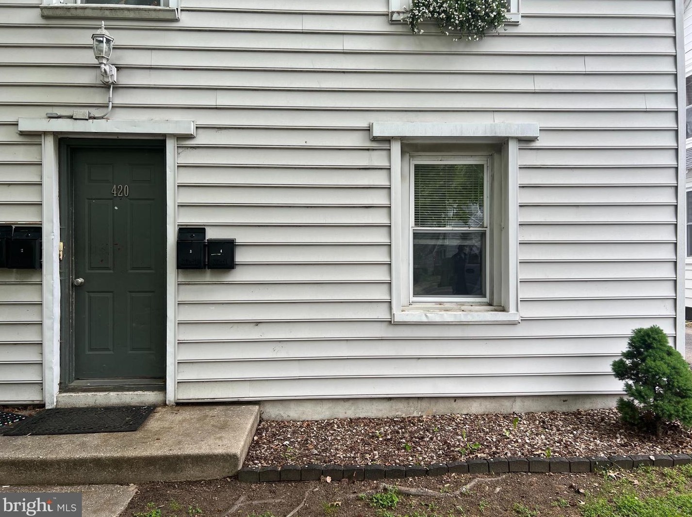 420 Cinnaminson Ave #1, Palmyra, NJ 08065