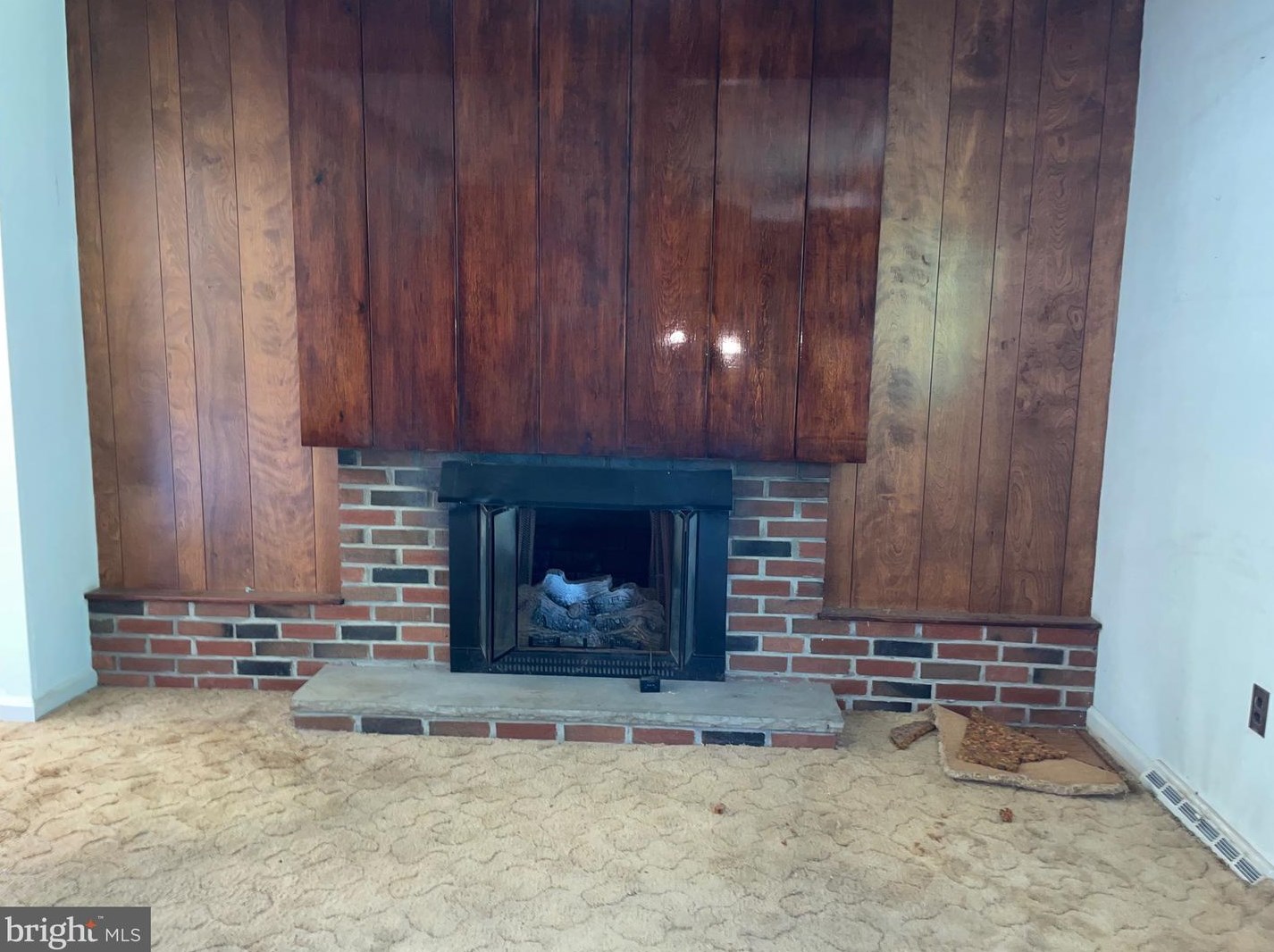 16 Morgan Ave, Riverton NJ  08077-1129 exterior