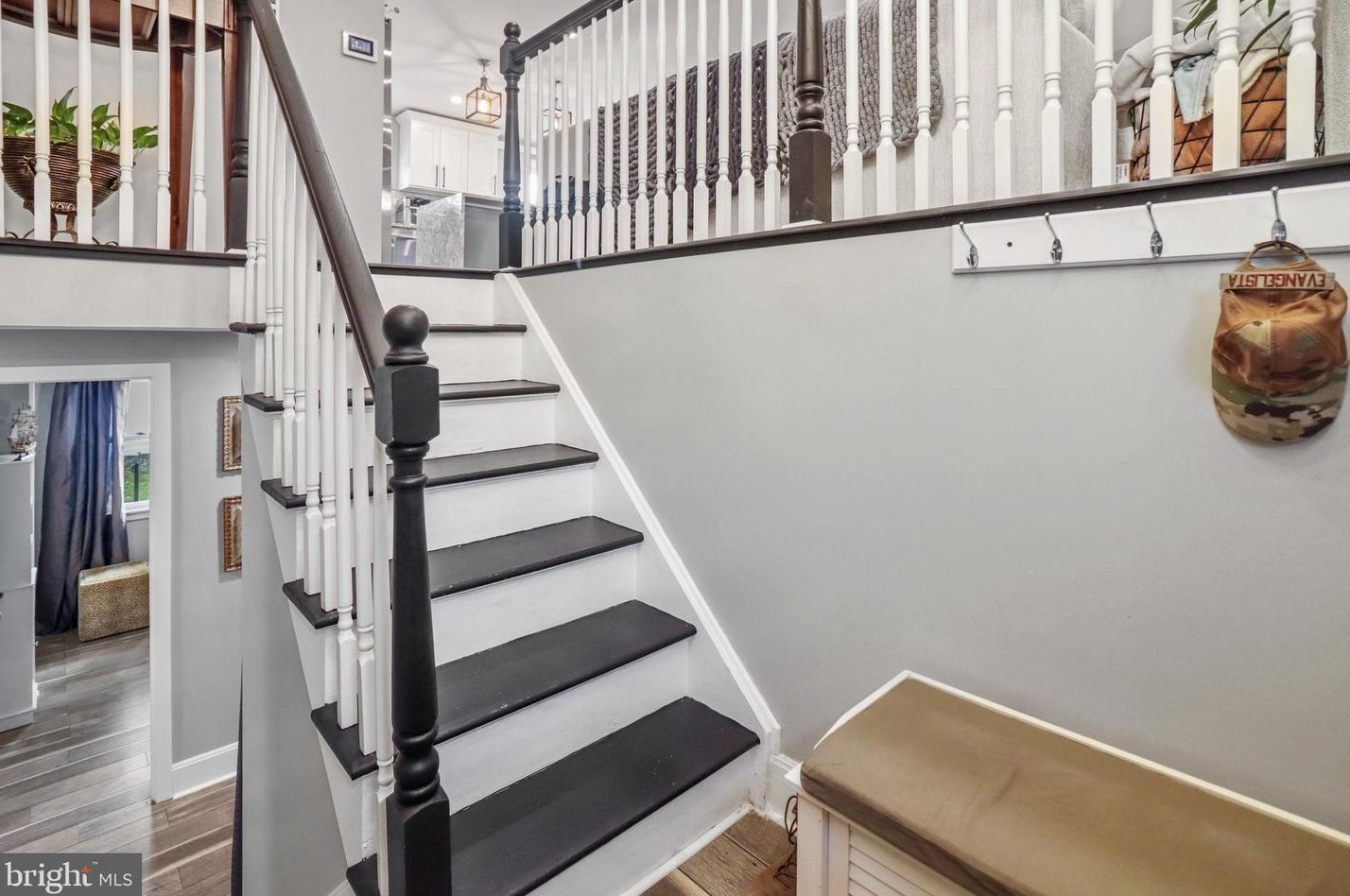 31 Newport Ln, Willingboro, NJ 08046-1316