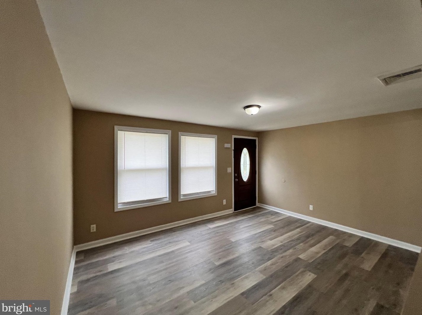 410 Earl St, Burlington, NJ 08016
