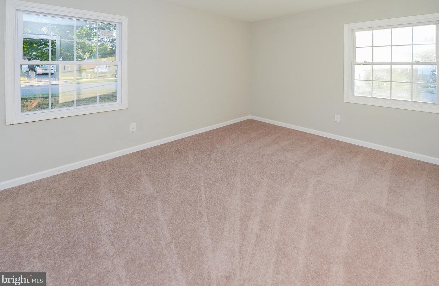 67 Parkside Cir, Willingboro NJ  08046-2610 exterior
