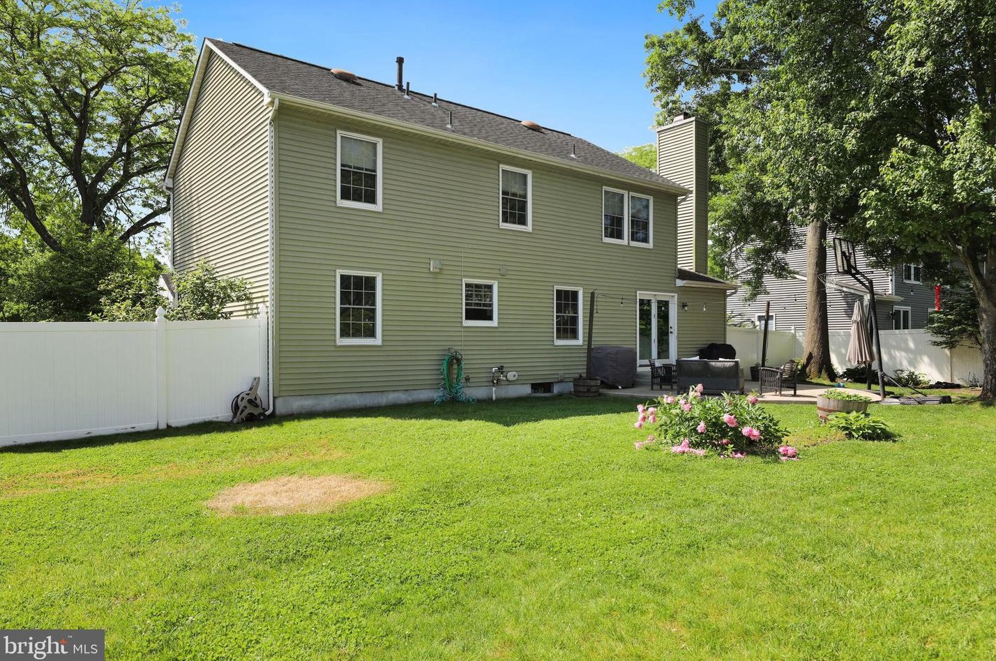 161 Rambling Rd, Lumberton Township NJ 08048-4628 exterior