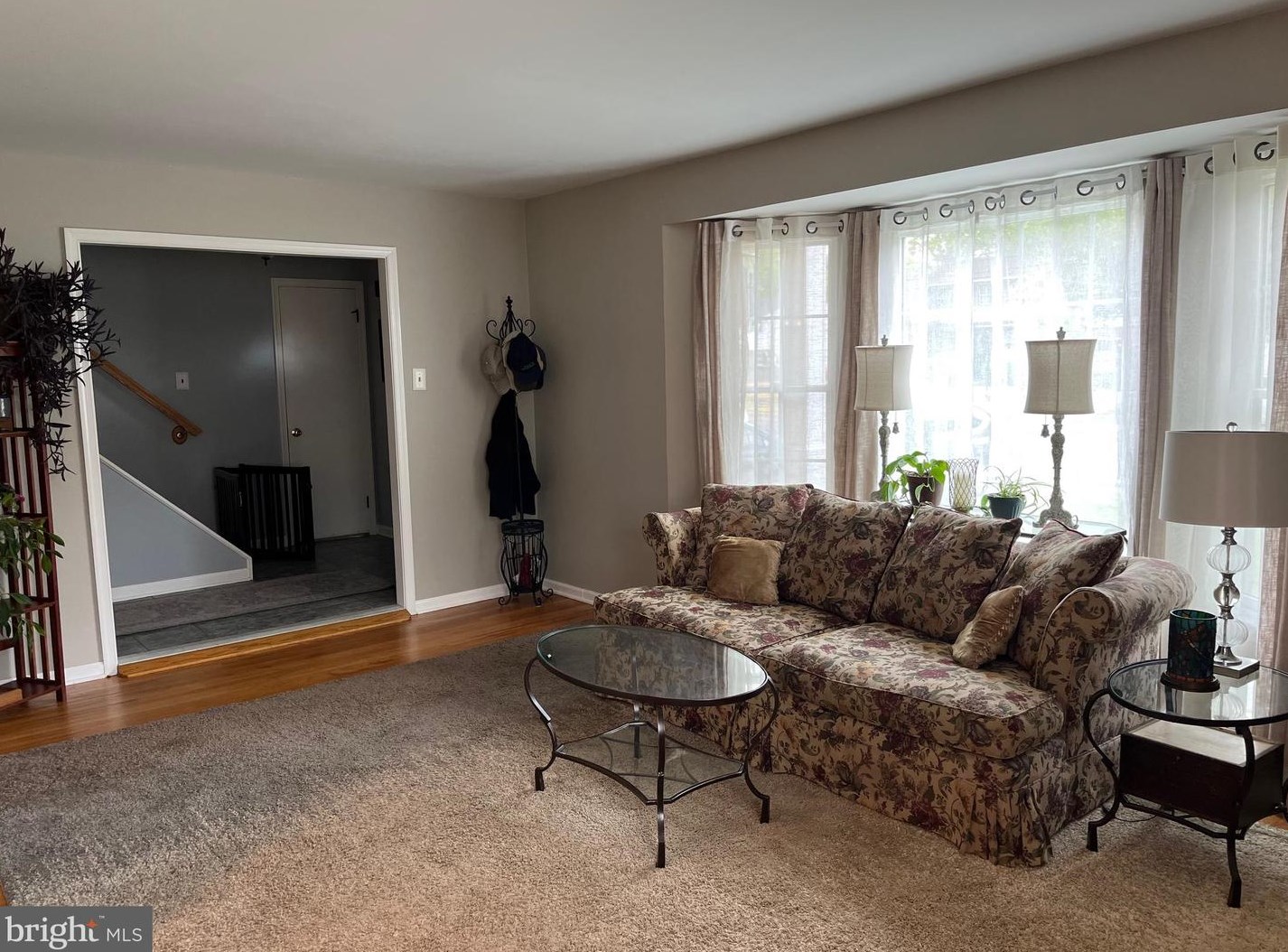 605 Parry Blvd, Riverton NJ  08077-3936 exterior