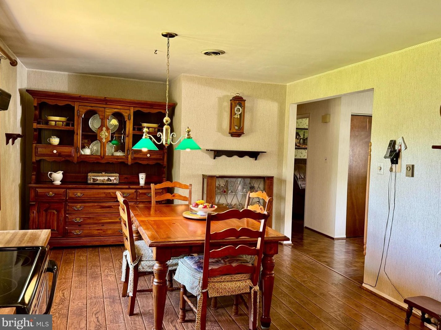 3 Kennedy Dr, Cookstown NJ 08511-1119 exterior