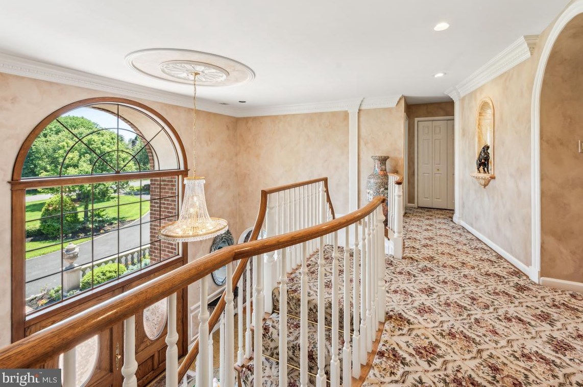 712 Kimberly Dr, Moorestown NJ  08057-4406 exterior