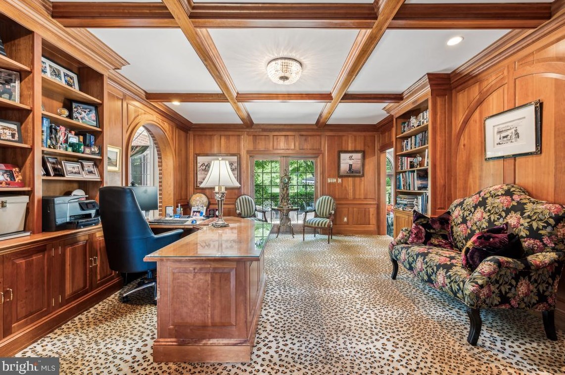 712 Kimberly Dr, Moorestown NJ  08057-4406 exterior