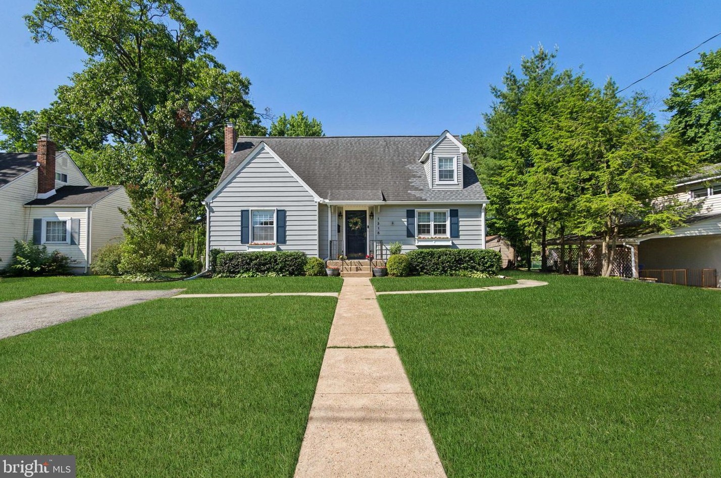 1315 Highland Ave, Riverton, NJ 08077-2725