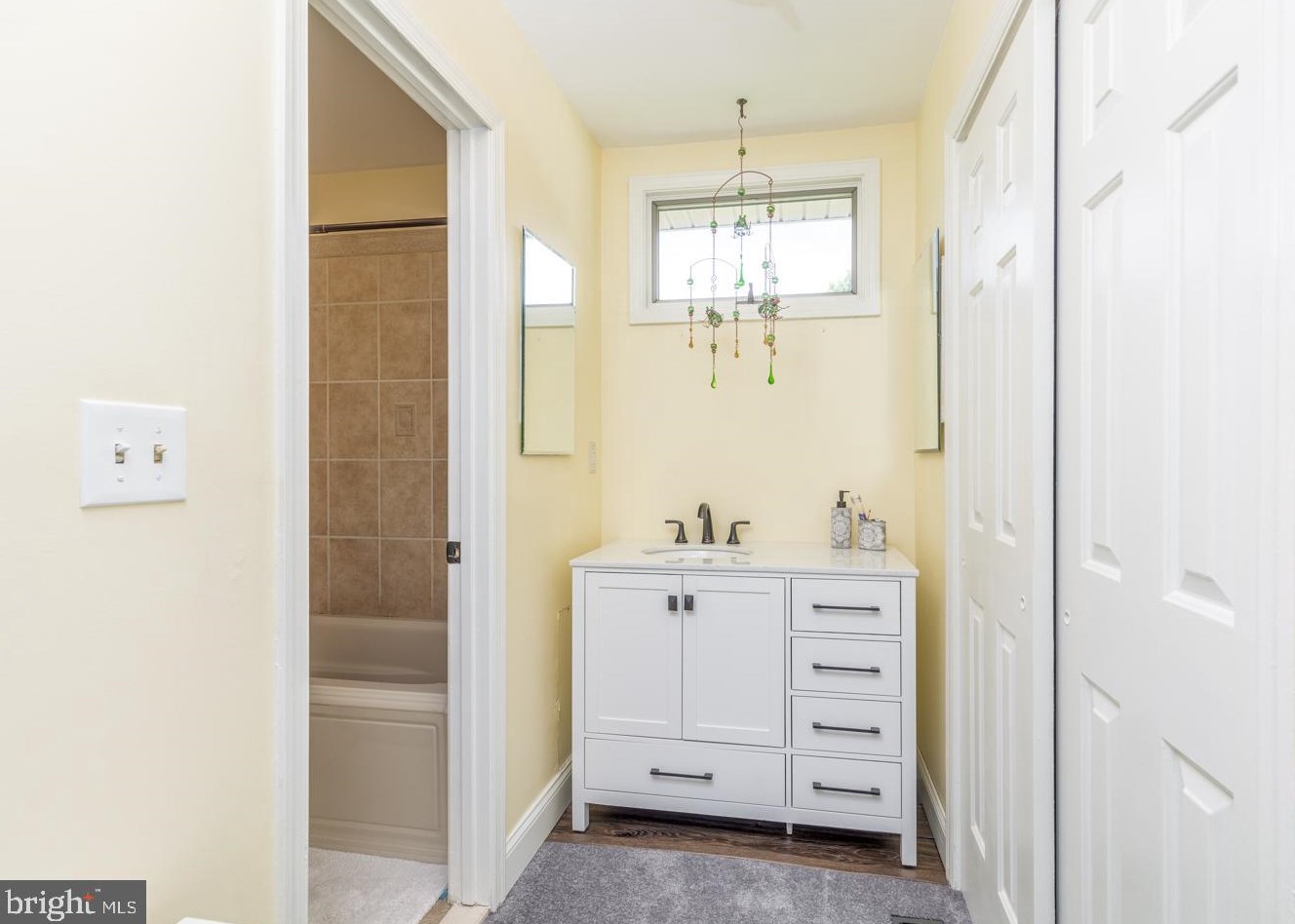 510 Mdw Ct, Mount Laurel NJ exterior