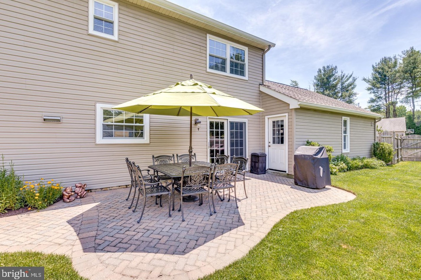 510 Mdw Ct, Mount Laurel NJ exterior