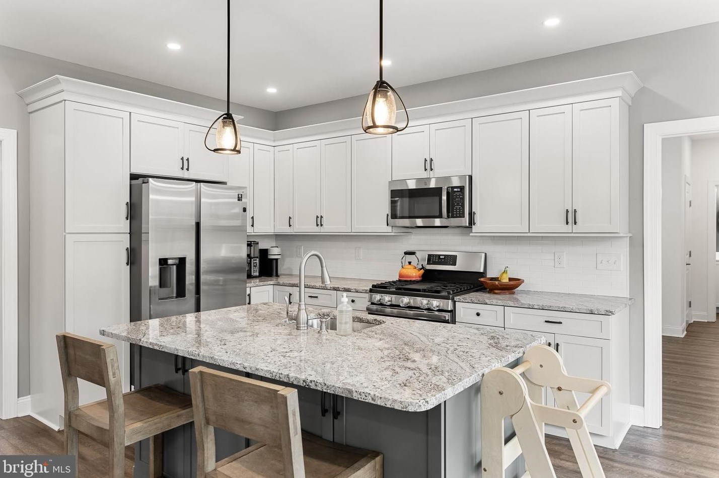 276 Old Marlton Pike, Medford NJ  08055-8749 exterior