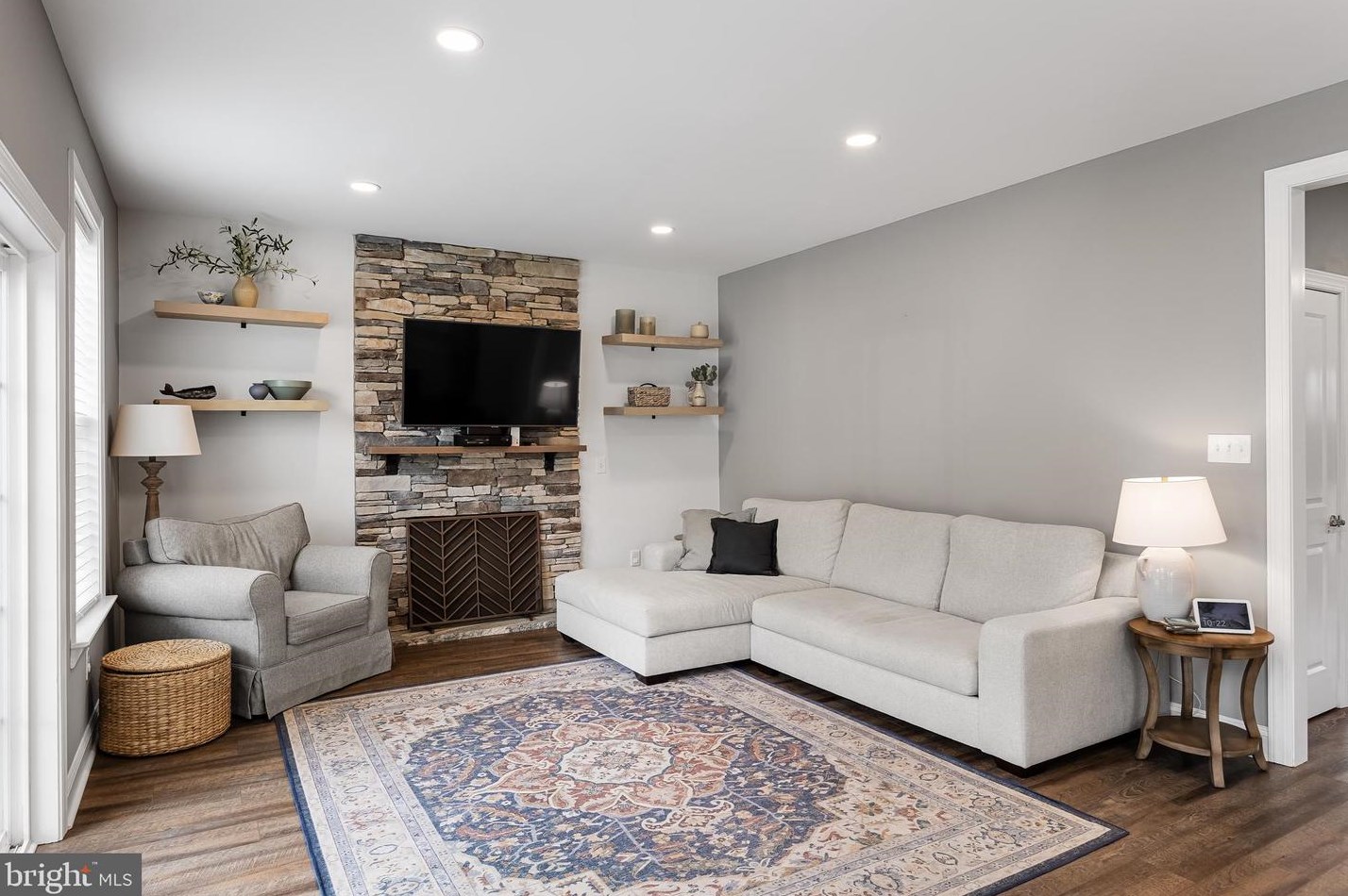 276 Old Marlton Pike, Medford NJ  08055-8749 exterior
