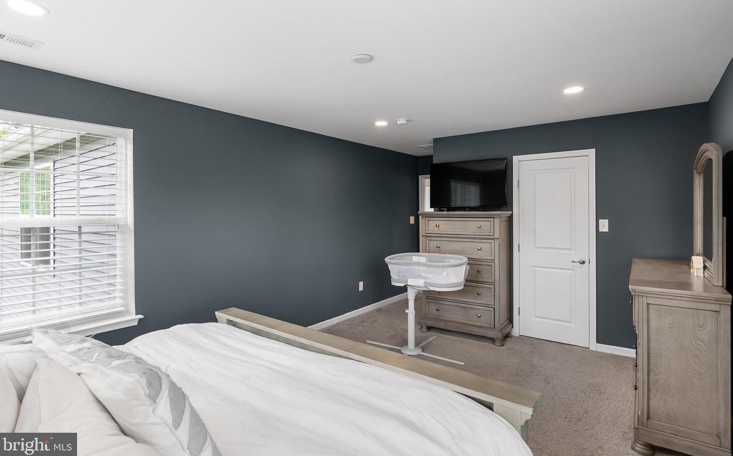 276 Old Marlton Pike, Medford NJ  08055-8749 exterior