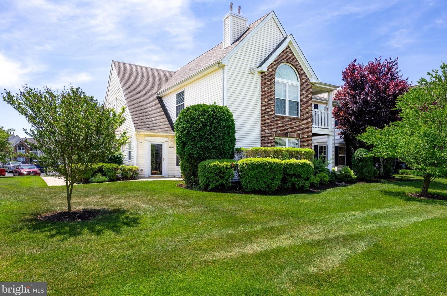 1603 Staghorn Dr, Mount Laurel, NJ 08054