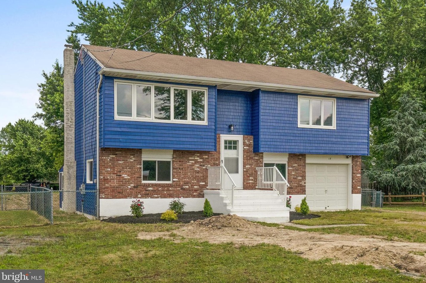 15 Hockamick Rd, Cookstown NJ 08511-1007 exterior