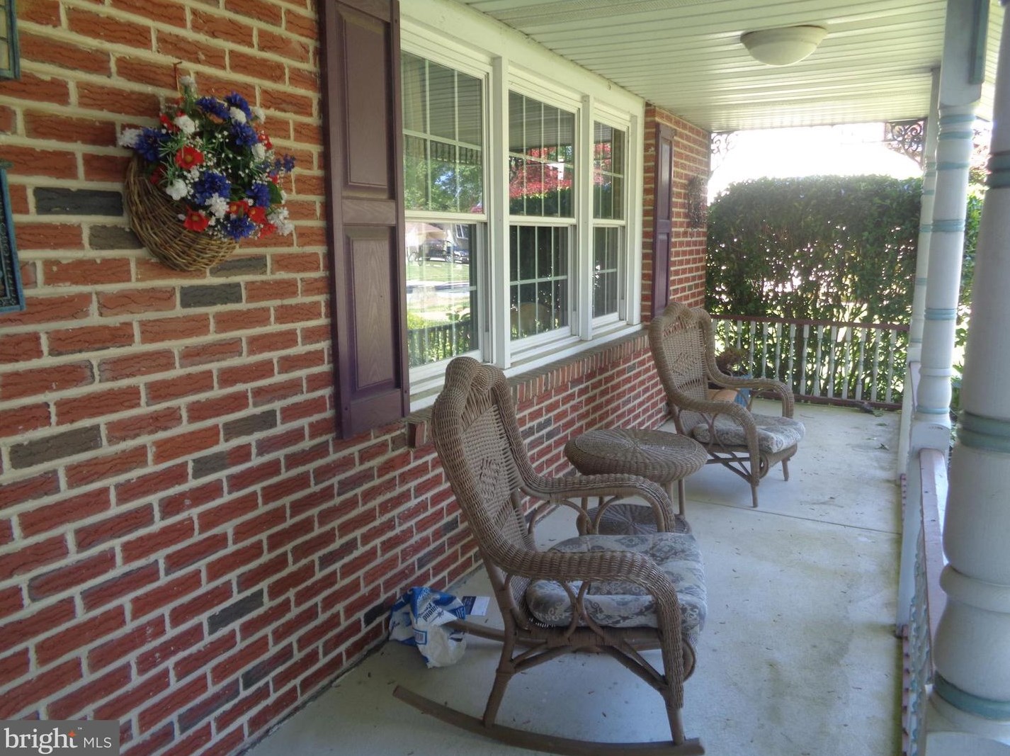 208 Valley Forge Rd, Riverton, NJ 08077