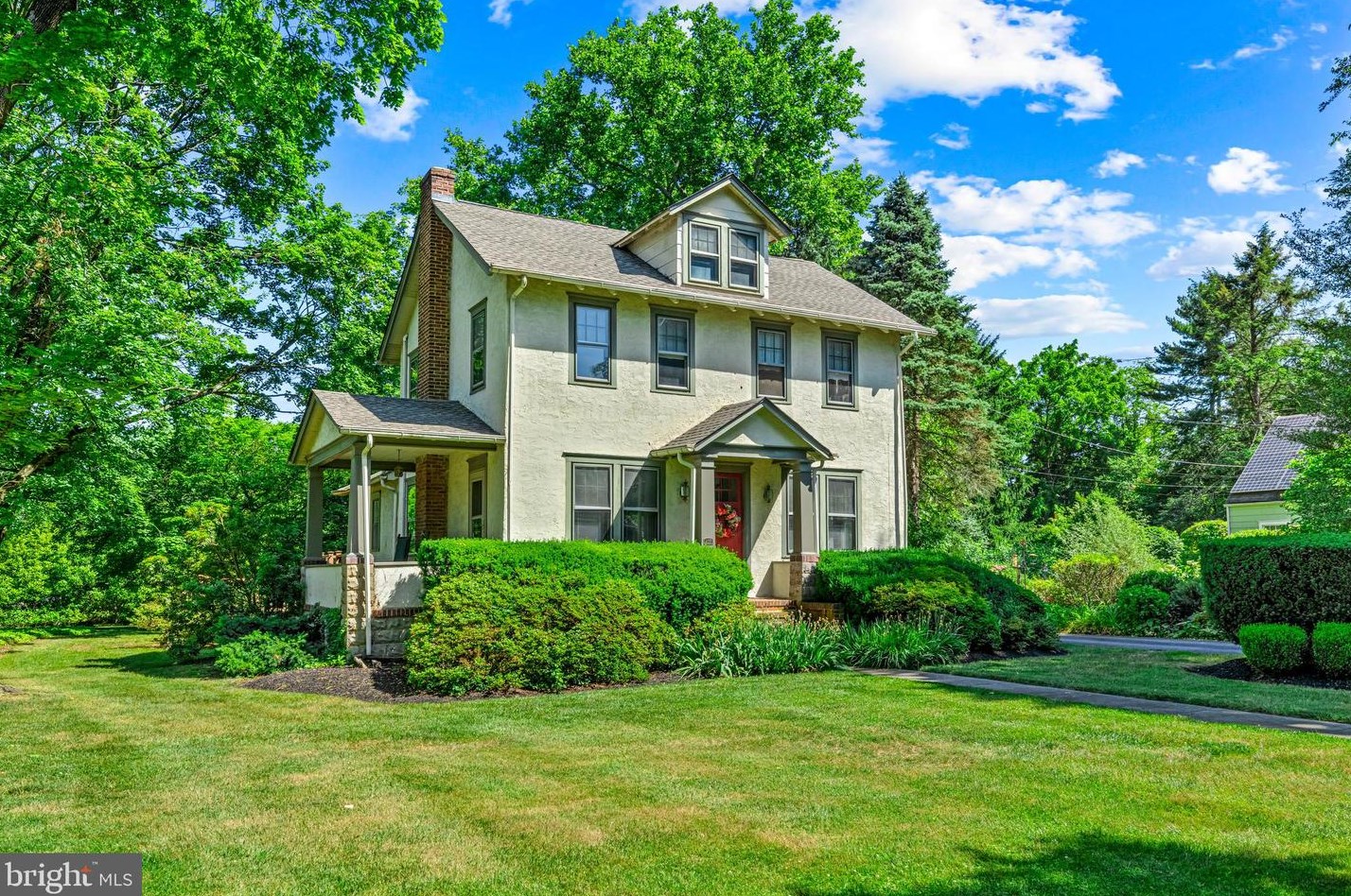 427 E Main St, Moorestown, NJ 08057