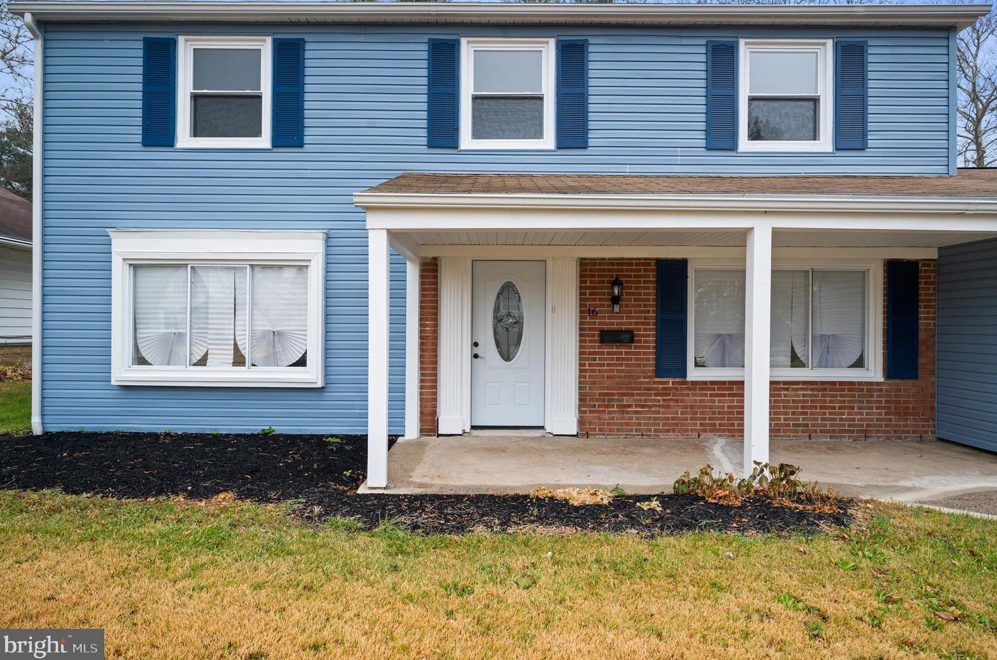 16 Barrington Ln, Willingboro, NJ 08046