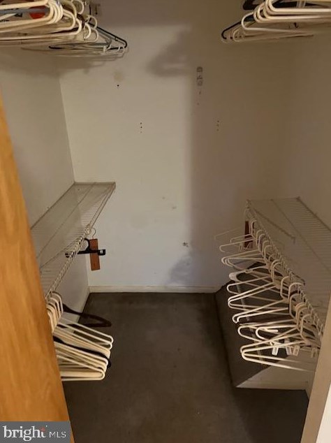 1010 Harbour Dr, Palmyra NJ  08065-1202 exterior