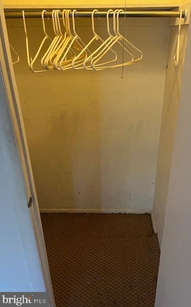 1010 Harbour Dr, Palmyra NJ  08065-1202 exterior