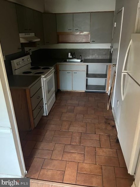 1010 Harbour Dr, Palmyra NJ  08065-1202 exterior