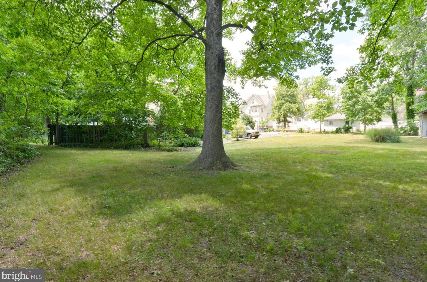 215 Church St, Moorestown NJ  08057-2756 exterior