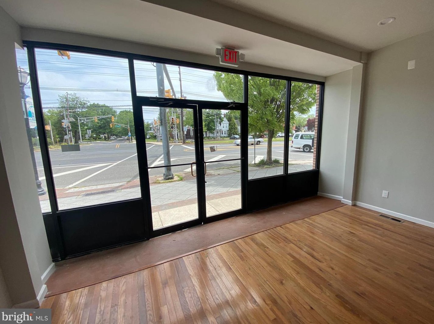 117 Broad St, Palmyra, NJ 08065-1605