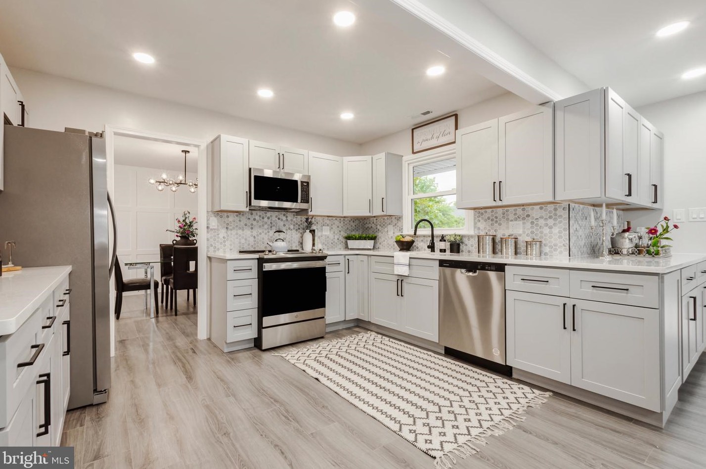 15 Tempest Ln, Willingboro, NJ 08046-3802