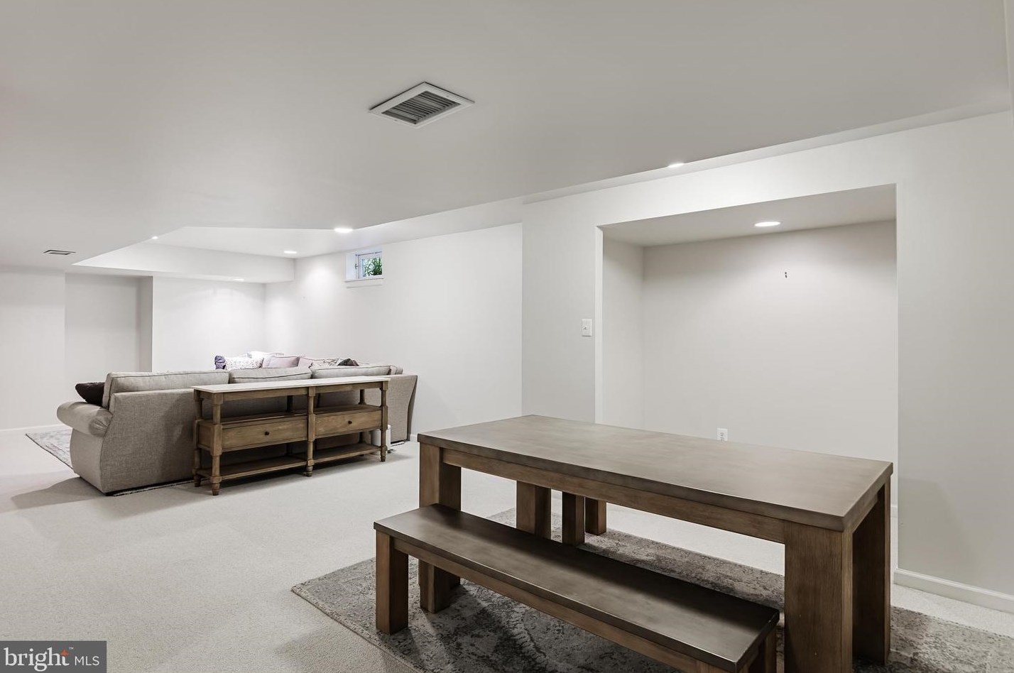 117 Country Club Dr, Moorestown NJ  08057-3975 exterior