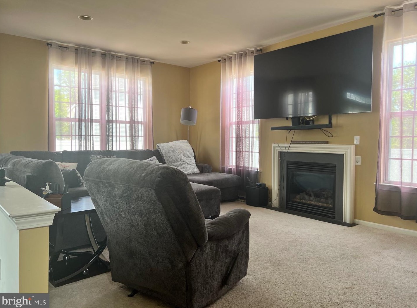 73 Homestead Dr, Pemberton NJ  08068-1571 exterior