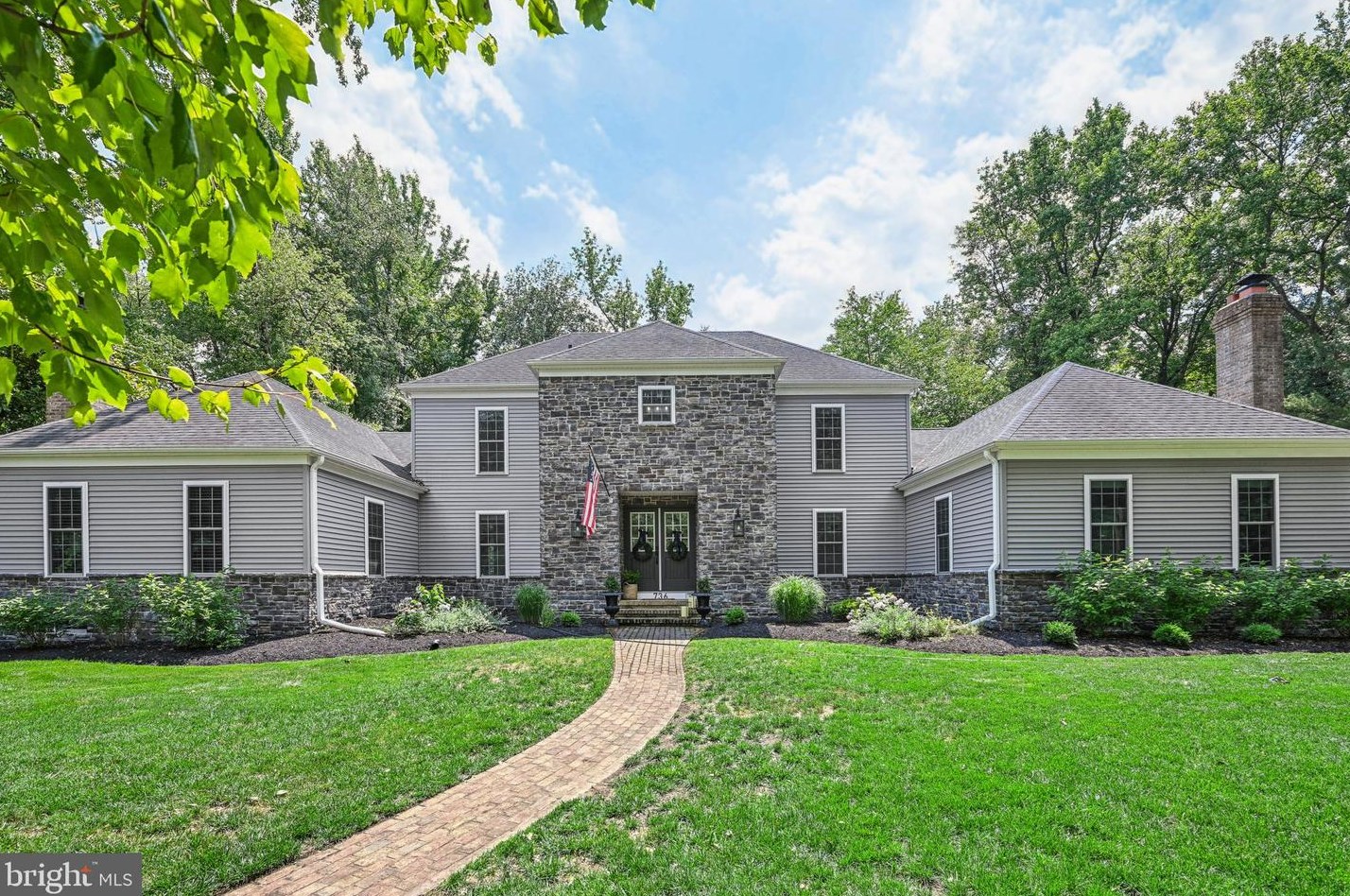 736 Iron Post Rd, Moorestown, NJ 08057