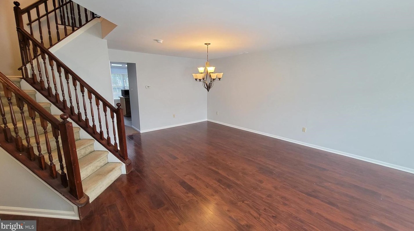 79 Sandhurst Dr, Mount Laurel, NJ 08054