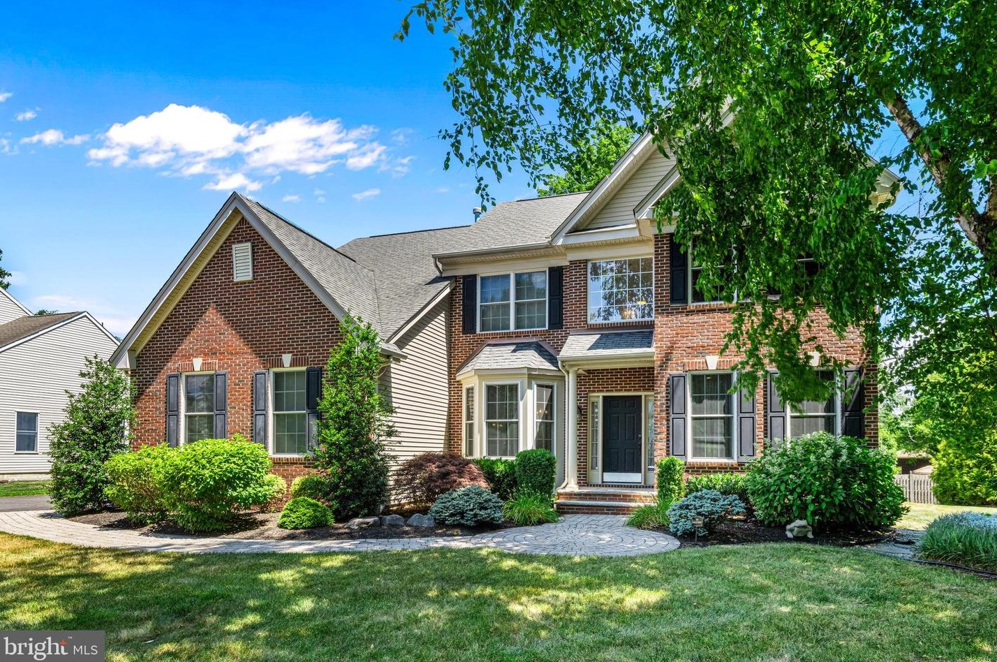 19 Castleton Ln, Moorestown, NJ 08057