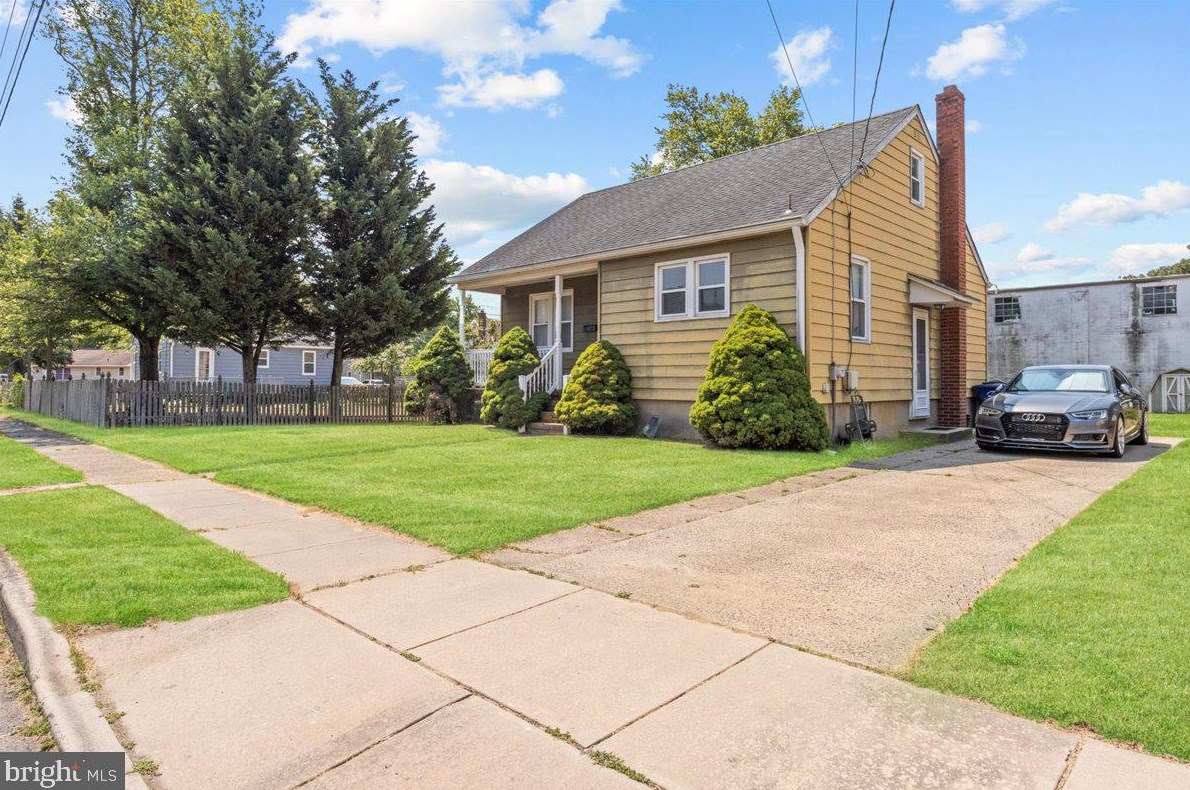 1 Beulah Ave, Lumberton Township, NJ 08048