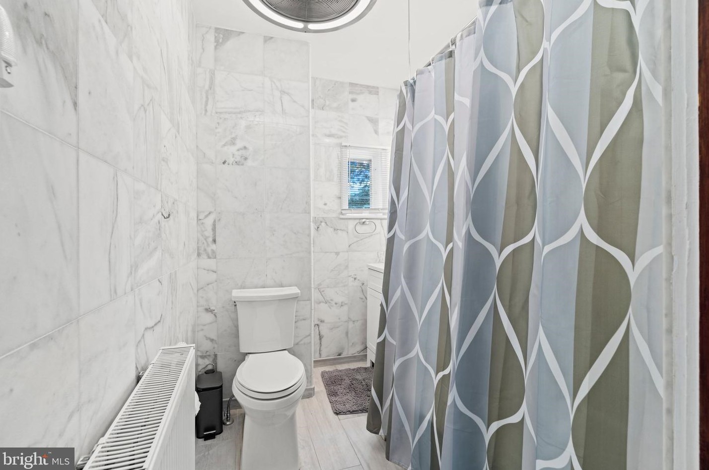 24 Central Ave, Moorestown NJ  08057-2415 exterior