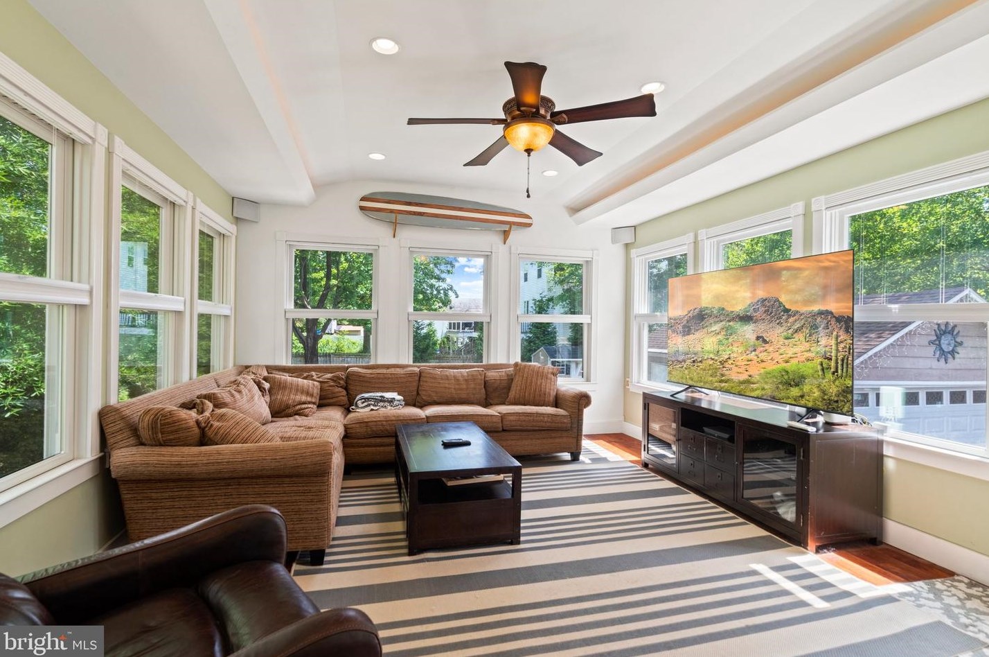 24 Central Ave, Moorestown NJ  08057-2415 exterior