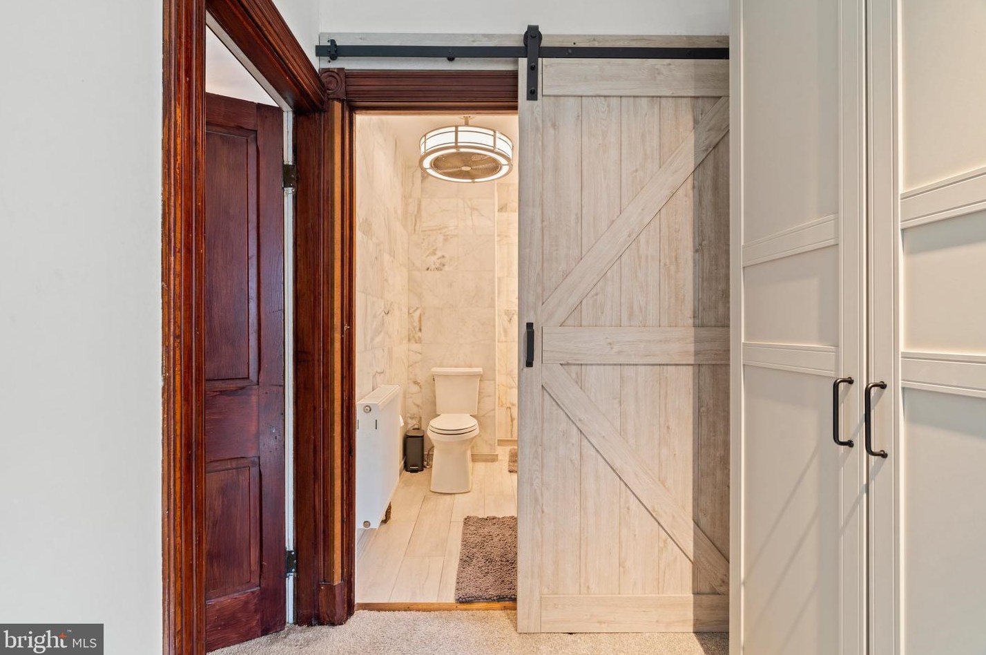 24 Central Ave, Moorestown NJ  08057-2415 exterior