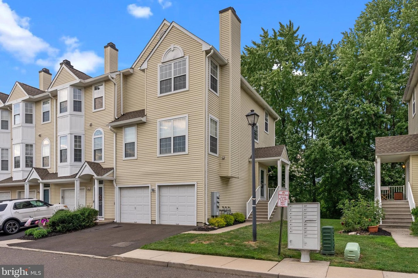 7506 Juniper Ln, Palmyra, NJ 08065